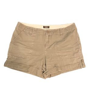 Eddie Bauer Khaki Green women’s shorts (size 10)